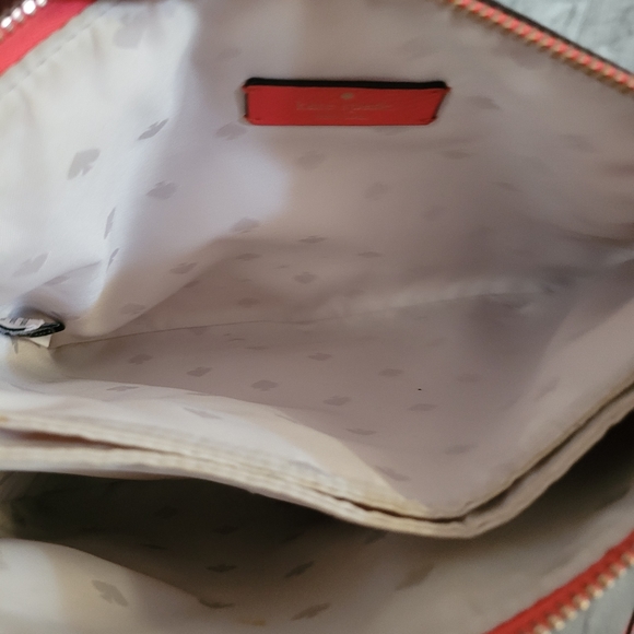 Kate Spade Leila Pebbled Leather Triple Gusset Crossbody in Coral Buds - Picture 7 of 12